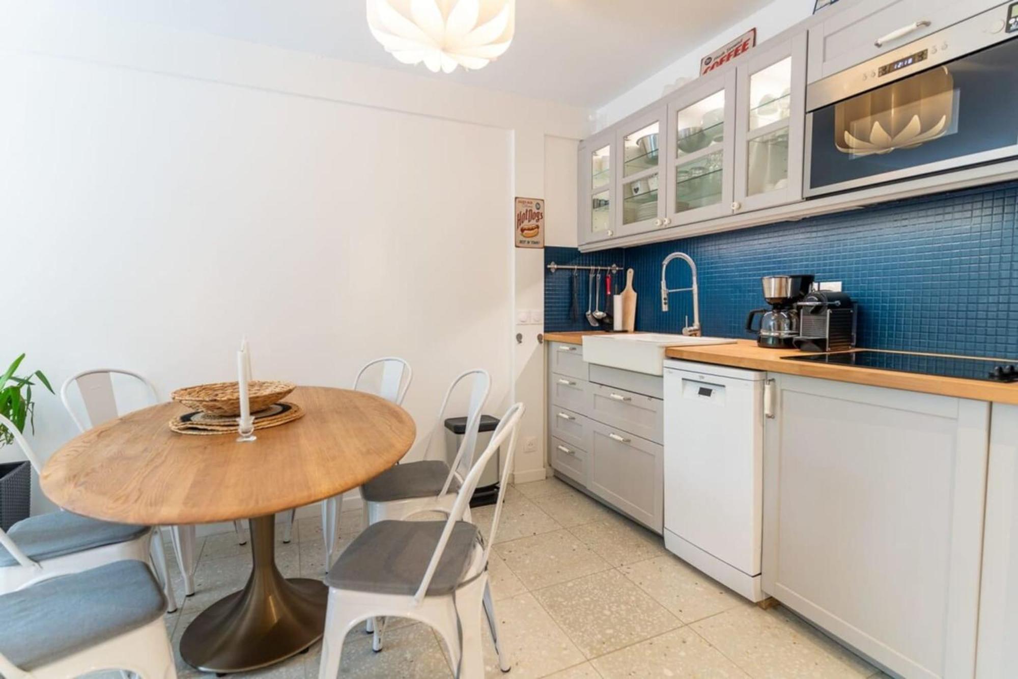 Beautiful Flat With Swimming Pool Tennis Court And Private Car Parking 109 Le Touquet